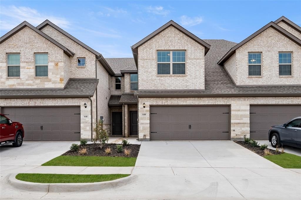644 Sandiford, Mansfield, TX 76063, 3 Bedrooms Bedrooms, ,2 BathroomsBathrooms,Residential,For Sale,644 Sandiford,20825795