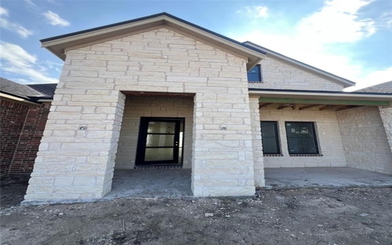 4011 Elsa Drive, Celina, TX 75009, 4 Bedrooms Bedrooms, ,5 BathroomsBathrooms,Residential,For Sale,4011 Elsa Drive,20825949