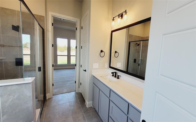 6831 Hayes Road, Midlothian, TX 76065, 5 Bedrooms Bedrooms, ,3 BathroomsBathrooms,Residential,For Sale,6831 Hayes Road,20826008