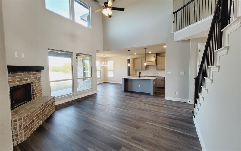 6831 Hayes Road, Midlothian, TX 76065, 5 Bedrooms Bedrooms, ,3 BathroomsBathrooms,Residential,For Sale,6831 Hayes Road,20826008
