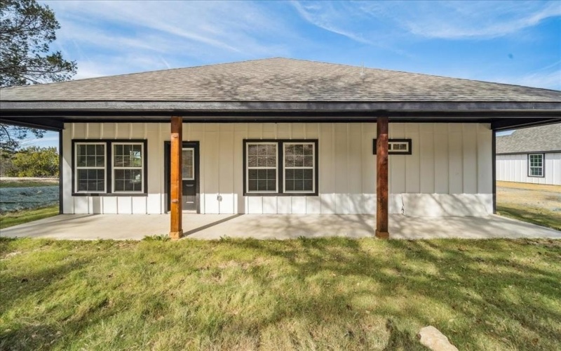 1103 Bandera Trail, Granbury, TX 76048, 3 Bedrooms Bedrooms, ,2 BathroomsBathrooms,Residential,For Sale,1103 Bandera Trail,20822857