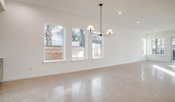 1611 Nancy Lane, River Oaks, TX 76114, 4 Bedrooms Bedrooms, ,2 BathroomsBathrooms,Residential,For Sale,1611 Nancy Lane,20823100