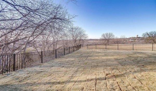 1611 Nancy Lane, River Oaks, TX 76114, 4 Bedrooms Bedrooms, ,2 BathroomsBathrooms,Residential,For Sale,1611 Nancy Lane,20823100