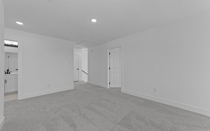 3501 Hickory Street, Sherman, TX 75092, 5 Bedrooms Bedrooms, ,5 BathroomsBathrooms,Residential,For Sale,3501 Hickory Street,20823250