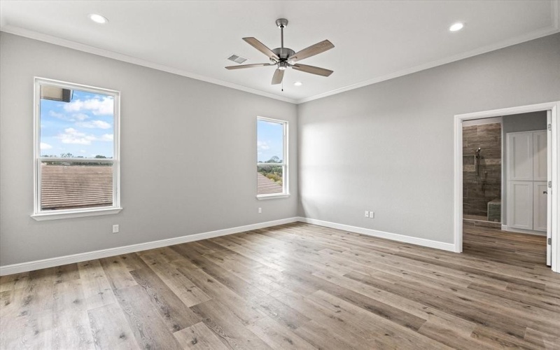 5128 Country Club, Granbury, TX 76049, 4 Bedrooms Bedrooms, ,3 BathroomsBathrooms,Residential,For Sale,5128 Country Club,20823303