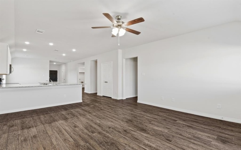 10601 Bleat Street, Fort Worth, TX 76036, 4 Habitaciones Habitaciones , ,3 BañosBaños,Residential,En Venta,10601 Bleat Street,20823624