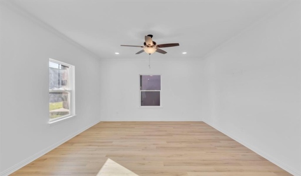 602 N Bois D Arc Avenue, Tyler, TX 75702, 3 Bedrooms Bedrooms, ,2 BathroomsBathrooms,Residential,For Sale,602 N Bois D Arc Avenue,20823686
