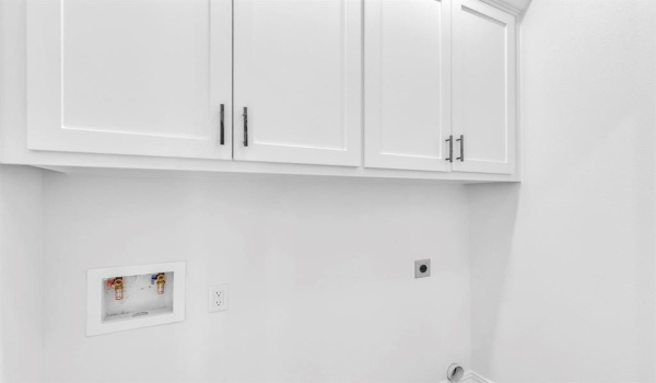 602 N Bois D Arc Avenue, Tyler, TX 75702, 3 Bedrooms Bedrooms, ,2 BathroomsBathrooms,Residential,For Sale,602 N Bois D Arc Avenue,20823686