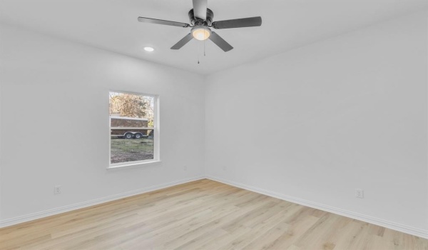 602 N Bois D Arc Avenue, Tyler, TX 75702, 3 Bedrooms Bedrooms, ,2 BathroomsBathrooms,Residential,For Sale,602 N Bois D Arc Avenue,20823686