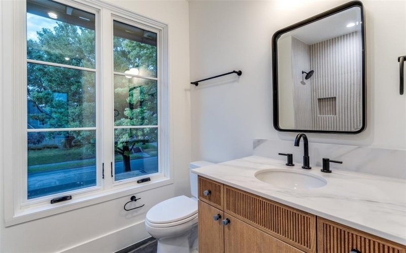 4073 Stanford Avenue, University Park, TX 75225, 5 Habitaciones Habitaciones , ,6 BañosBaños,Residential,En Venta,4073 Stanford Avenue,20823336