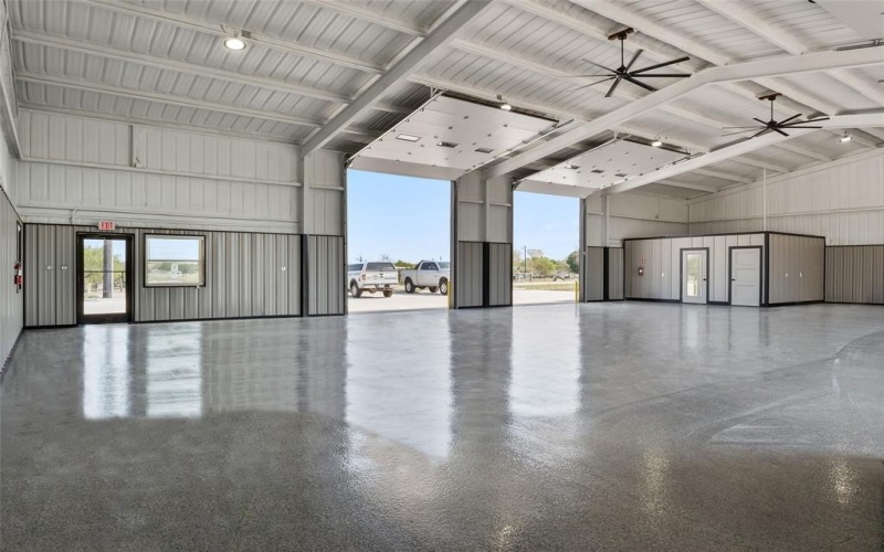 2036 Seaborn Road #BLDG.3, STE.A, Ponder, TX 76259, ,Other,For Sale,2036 Seaborn Road,20823898