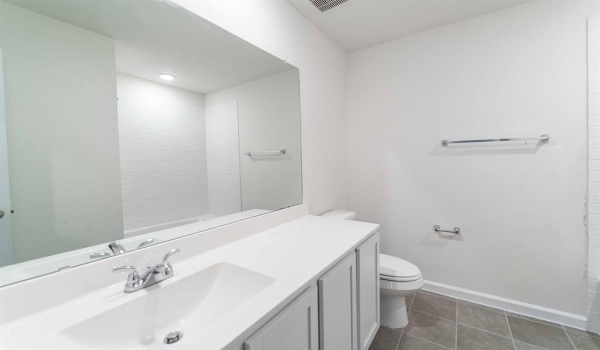 2511 Hollyhill Way, Sherman, TX 75092, 4 Bedrooms Bedrooms, ,2 BathroomsBathrooms,Residential,For Sale,2511 Hollyhill Way,20824119