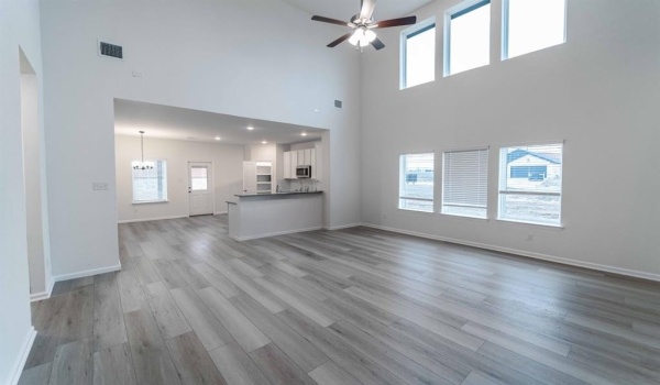 2511 Hollyhill Way, Sherman, TX 75092, 4 Bedrooms Bedrooms, ,2 BathroomsBathrooms,Residential,For Sale,2511 Hollyhill Way,20824119