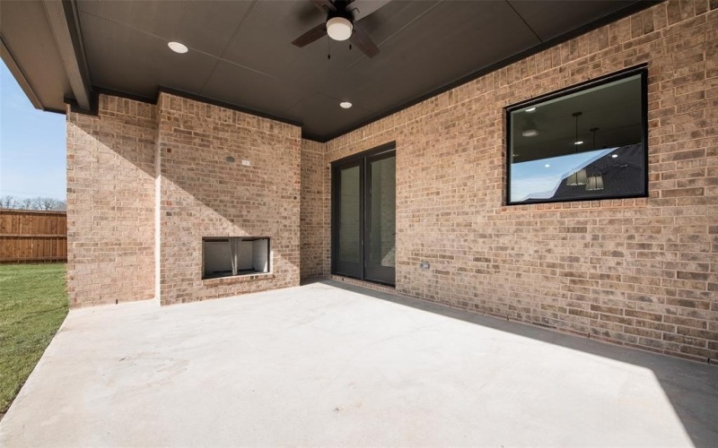 1323 Emma Road, Van Alstyne, TX 75495, 4 Bedrooms Bedrooms, ,3 BathroomsBathrooms,Residential,For Sale,1323 Emma Road,20824507