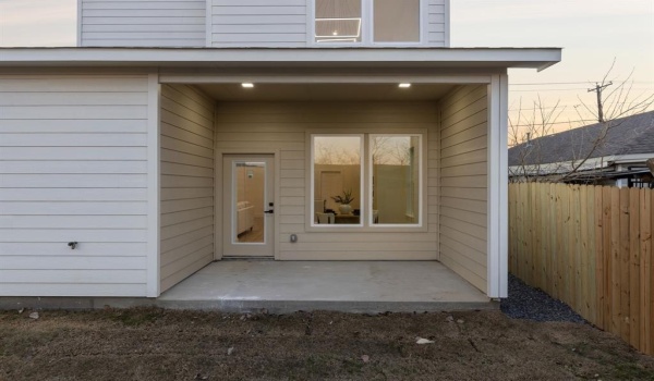 4215 Canada Drive, Dallas, TX 75212, 4 Bedrooms Bedrooms, ,3 BathroomsBathrooms,Residential,For Sale,4215 Canada Drive,20824807