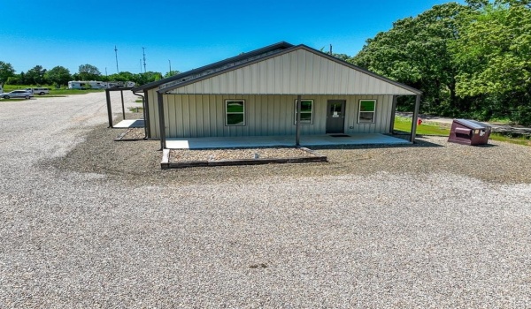 1500 Roebuck Road, Hugo, OK 74743, ,Commercial Sale,For Sale,1500 Roebuck Road,20824949