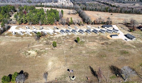 1500 Roebuck Road, Hugo, OK 74743, ,Commercial Sale,For Sale,1500 Roebuck Road,20824949