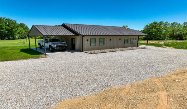 1500 Roebuck Road, Hugo, OK 74743, ,Commercial Sale,For Sale,1500 Roebuck Road,20824949