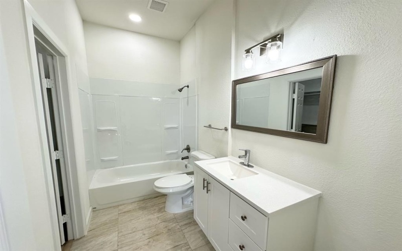 210 Heritage Court, Seagoville, TX 75159, 4 Bedrooms Bedrooms, ,3 BathroomsBathrooms,Residential,For Sale,210 Heritage Court,20828323