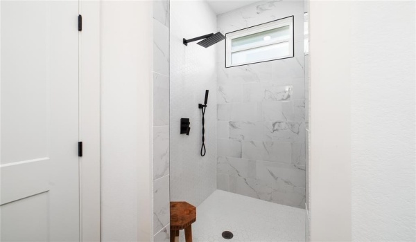 7702 Feather Bay Blvd Boulevard, Brownwood, TX 76801, 3 Bedrooms Bedrooms, ,2 BathroomsBathrooms,Residential,For Sale,7702 Feather Bay Blvd Boulevard,20828671