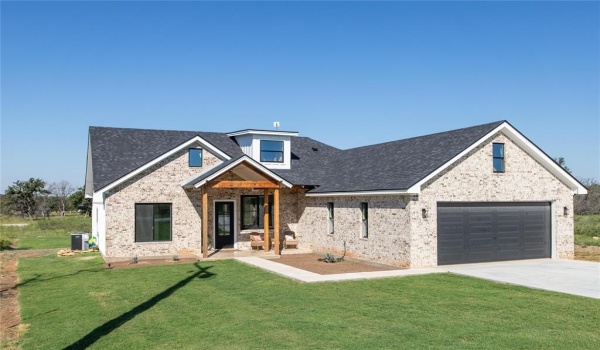 7702 Feather Bay Blvd Boulevard, Brownwood, TX 76801, 3 Bedrooms Bedrooms, ,2 BathroomsBathrooms,Residential,For Sale,7702 Feather Bay Blvd Boulevard,20828671