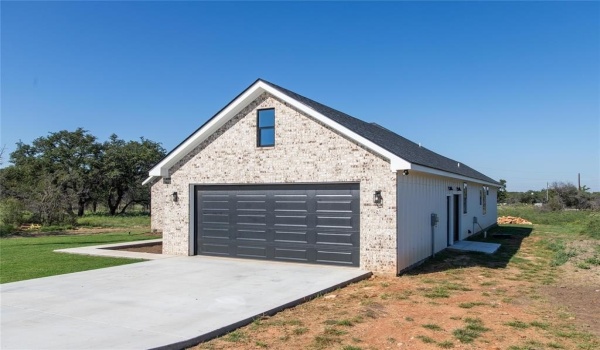 7702 Feather Bay Blvd Boulevard, Brownwood, TX 76801, 3 Bedrooms Bedrooms, ,2 BathroomsBathrooms,Residential,For Sale,7702 Feather Bay Blvd Boulevard,20828671