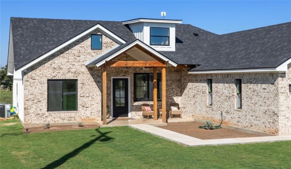 7702 Feather Bay Blvd Boulevard, Brownwood, TX 76801, 3 Bedrooms Bedrooms, ,2 BathroomsBathrooms,Residential,For Sale,7702 Feather Bay Blvd Boulevard,20828671