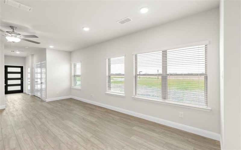 1076 Happy Holly Road, Lavon, TX 75166, 3 Bedrooms Bedrooms, ,2 BathroomsBathrooms,Residential,For Sale,1076 Happy Holly Road,20828674