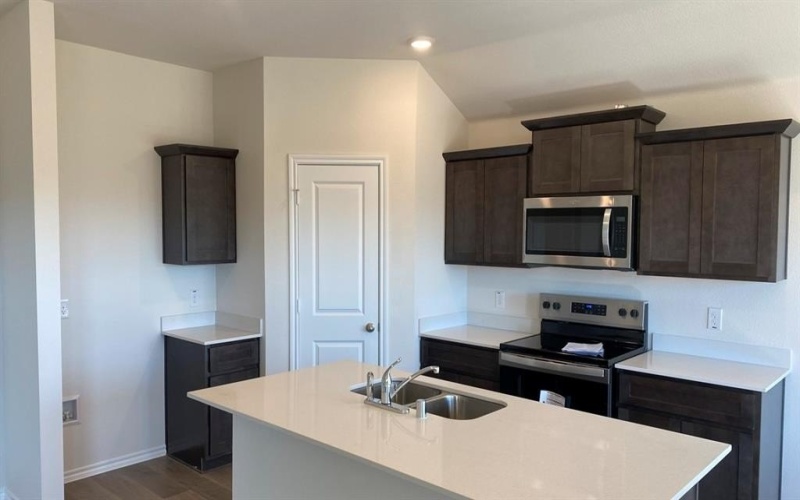 117 Willow Branch Lane, Canton, TX 75103, 3 Bedrooms Bedrooms, ,2 BathroomsBathrooms,Residential,For Sale,117 Willow Branch Lane,20828743