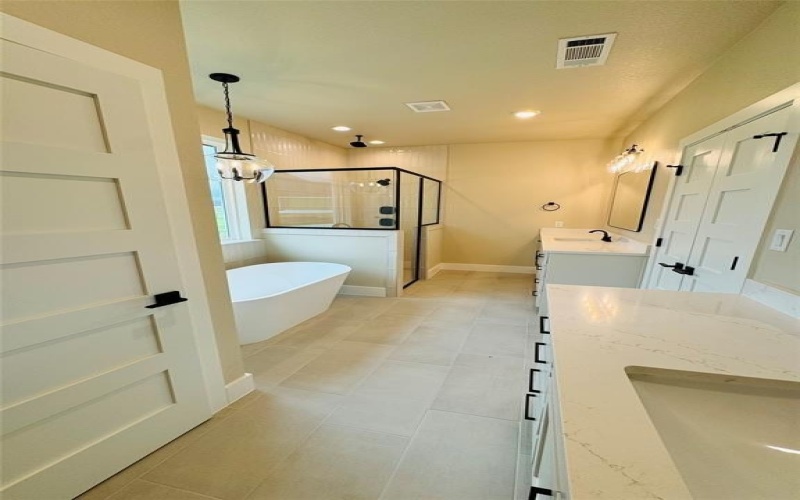 1077 Uplift Drive, Weatherford, TX 76087, 4 Habitaciones Habitaciones , ,2 BañosBaños,Residential,En Venta,1077 Uplift Drive,20829030