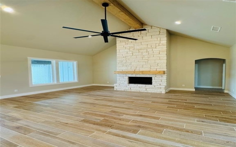 1077 Uplift Drive, Weatherford, TX 76087, 4 Habitaciones Habitaciones , ,2 BañosBaños,Residential,En Venta,1077 Uplift Drive,20829030