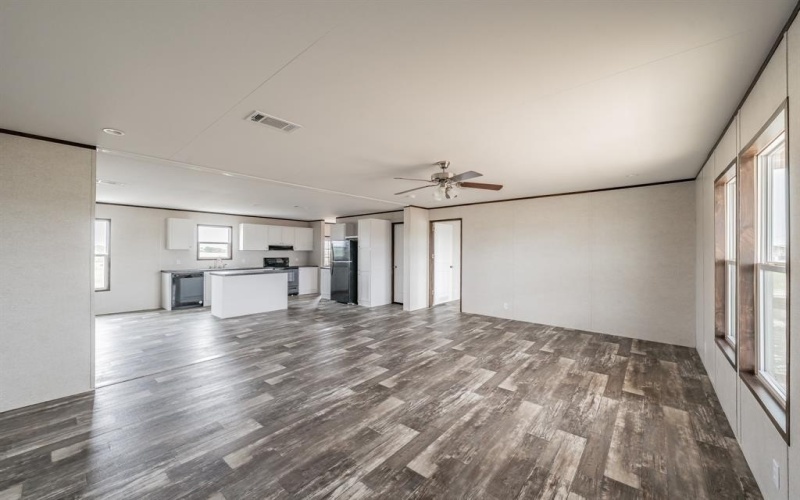 204 El Dorado Street, Decatur, TX 76234, 3 Bedrooms Bedrooms, ,2 BathroomsBathrooms,Residential,For Sale,204 El Dorado Street,20829148