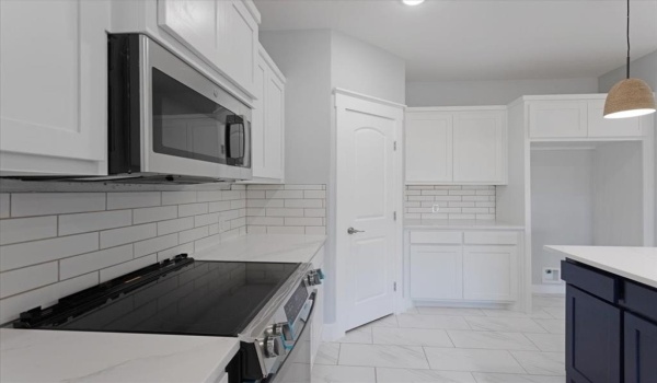 2355 County Road 376, Anna, TX 75409, 4 Bedrooms Bedrooms, ,3 BathroomsBathrooms,Residential,For Sale,2355 County Road 376,20826142