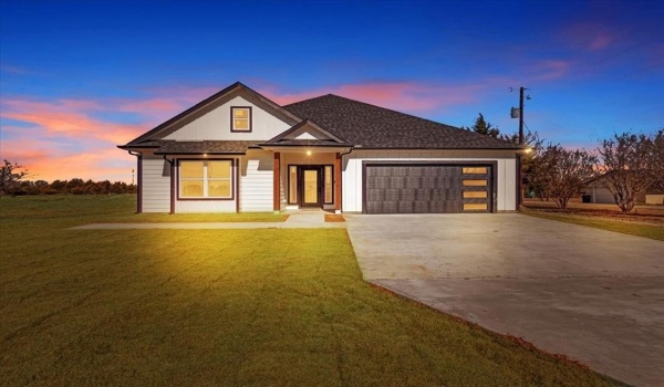 2355 County Road 376, Anna, TX 75409, 4 Bedrooms Bedrooms, ,3 BathroomsBathrooms,Residential,For Sale,2355 County Road 376,20826142