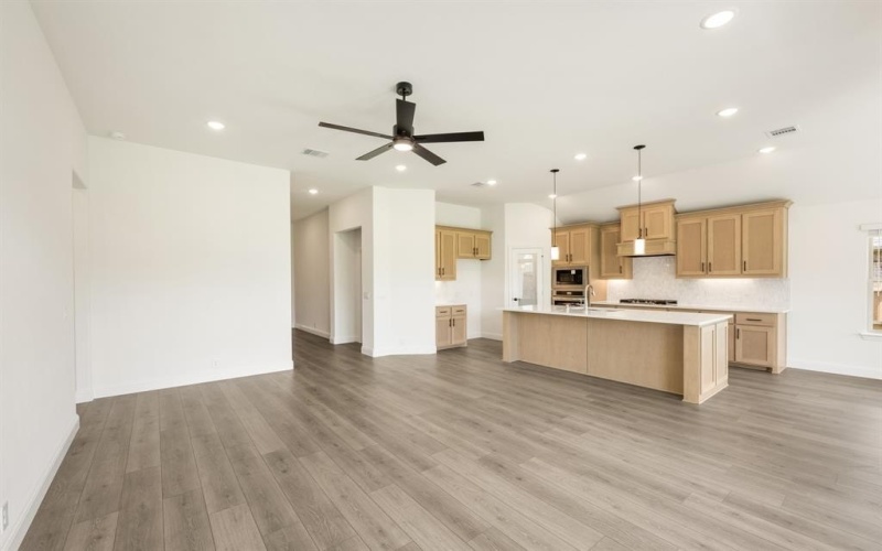 3348 Blazing Star Drive, Crandall, TX 75114, 4 Habitaciones Habitaciones , ,3 BañosBaños,Residential,En Venta,3348 Blazing Star Drive,20829271