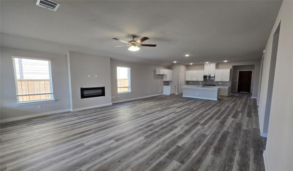 381 Appaloosa Drive, Ferris, TX 75125, 4 Habitaciones Habitaciones , ,2 BañosBaños,Residential,En Venta,381 Appaloosa Drive,20829351