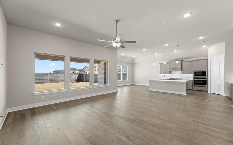 517 Marisa, Little Elm, TX 76227, 4 Bedrooms Bedrooms, ,3 BathroomsBathrooms,Residential,For Sale,517 Marisa,20829419