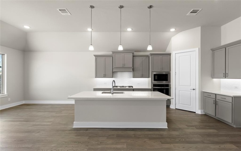 517 Marisa, Little Elm, TX 76227, 4 Bedrooms Bedrooms, ,3 BathroomsBathrooms,Residential,For Sale,517 Marisa,20829419