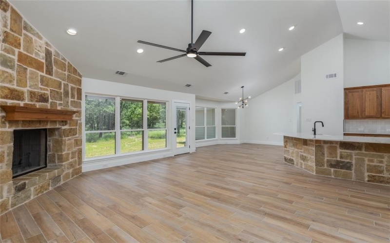 198 Woodlands Lane, Chico, TX 76431, 3 Habitaciones Habitaciones , ,2 BañosBaños,Residential,En Venta,198 Woodlands Lane,20826348