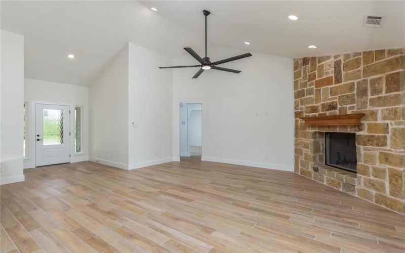 198 Woodlands Lane, Chico, TX 76431, 3 Habitaciones Habitaciones , ,2 BañosBaños,Residential,En Venta,198 Woodlands Lane,20826348