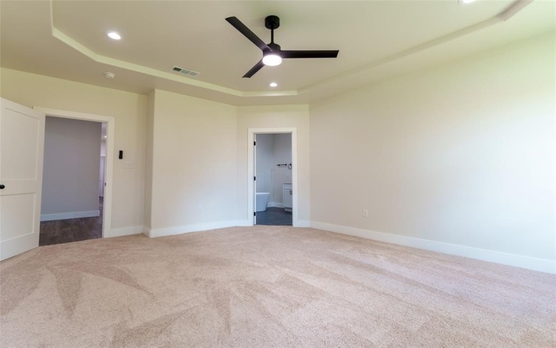 2013 Parker Place, Corsicana, TX 75110, 4 Habitaciones Habitaciones , ,2 BañosBaños,Residential,En Venta,2013 Parker Place,20829456