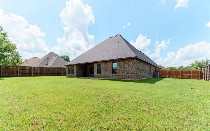 2013 Parker Place, Corsicana, TX 75110, 4 Habitaciones Habitaciones , ,2 BañosBaños,Residential,En Venta,2013 Parker Place,20829456