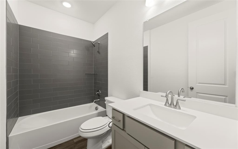 513 Marisa Street, Little Elm, TX 76227, 4 Bedrooms Bedrooms, ,3 BathroomsBathrooms,Residential,For Sale,513 Marisa Street,20829490