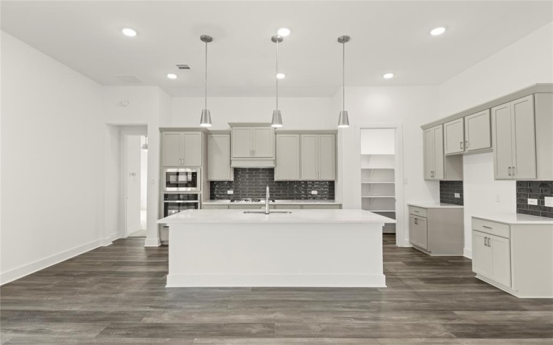 513 Marisa Street, Little Elm, TX 76227, 4 Bedrooms Bedrooms, ,3 BathroomsBathrooms,Residential,For Sale,513 Marisa Street,20829490