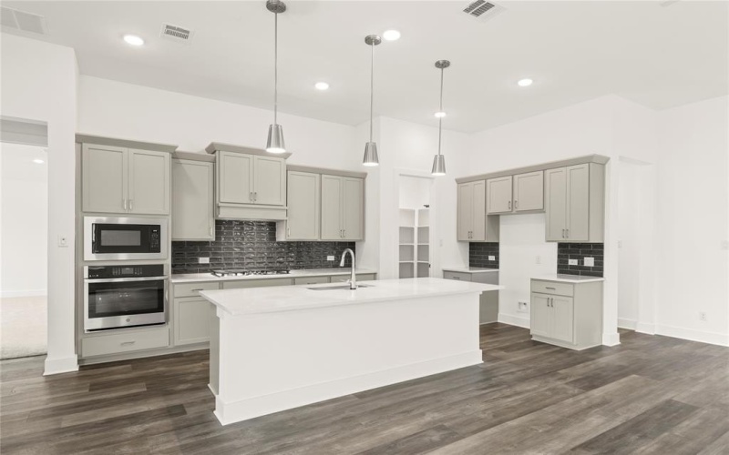 513 Marisa Street, Little Elm, TX 76227, 4 Bedrooms Bedrooms, ,3 BathroomsBathrooms,Residential,For Sale,513 Marisa Street,20829490
