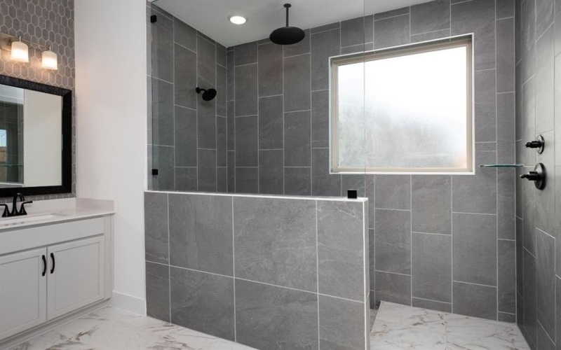 513 Marisa Street, Little Elm, TX 76227, 4 Bedrooms Bedrooms, ,3 BathroomsBathrooms,Residential,For Sale,513 Marisa Street,20829490