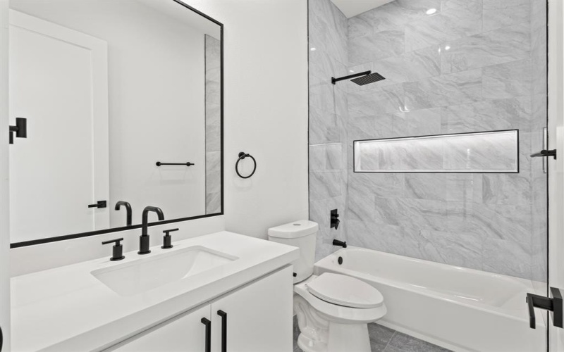 2002 Angelina Drive, Dallas, TX 75212, 4 Habitaciones Habitaciones , ,3 BañosBaños,Residential,En Venta,2002 Angelina Drive,20829750