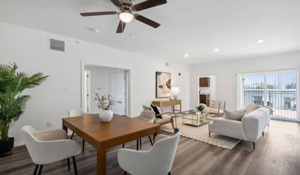 11222 Park Central Place #D, Dallas, TX 75230, 2 Bedrooms Bedrooms, ,2 BathroomsBathrooms,Residential,For Sale,11222 Park Central Place,20826642