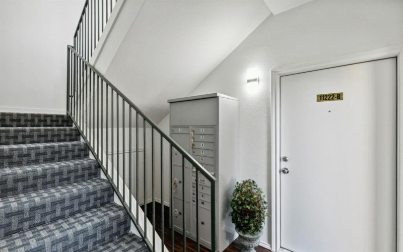 11222 Park Central Place #D, Dallas, TX 75230, 2 Bedrooms Bedrooms, ,2 BathroomsBathrooms,Residential,For Sale,11222 Park Central Place,20826642