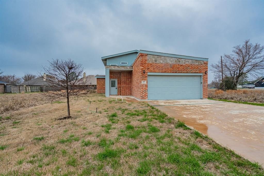 237 Backlash Drive, Gun Barrel City, TX 75156, 3 Bedrooms Bedrooms, ,2 BathroomsBathrooms,Residential,For Sale,237 Backlash Drive,20830096